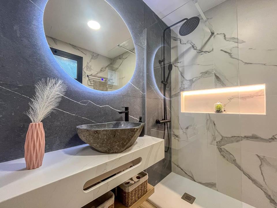 El Bunker Luxury Suite En Playa Del Hombre Con Vista Al Mar エクステリア 写真